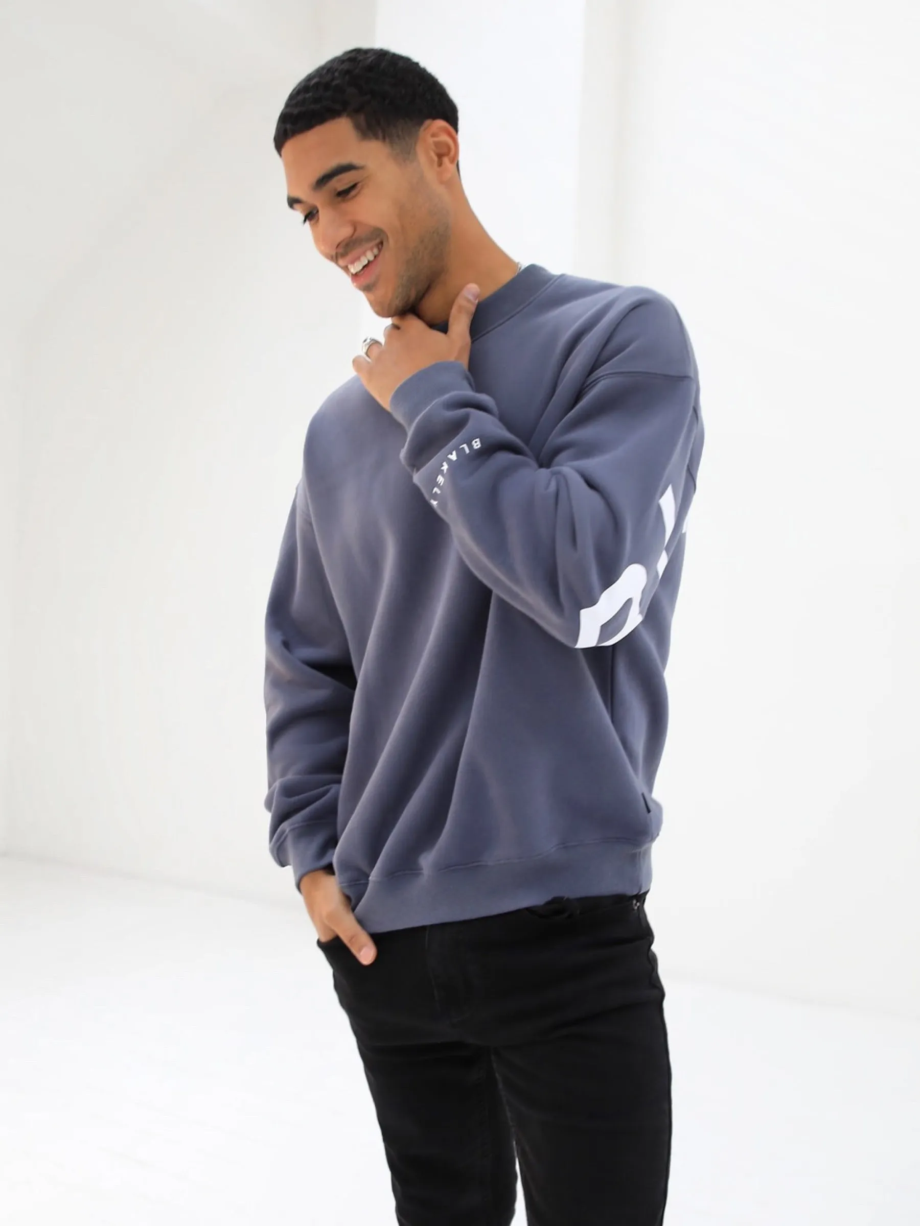 Idris Oversized Jumper - Blue