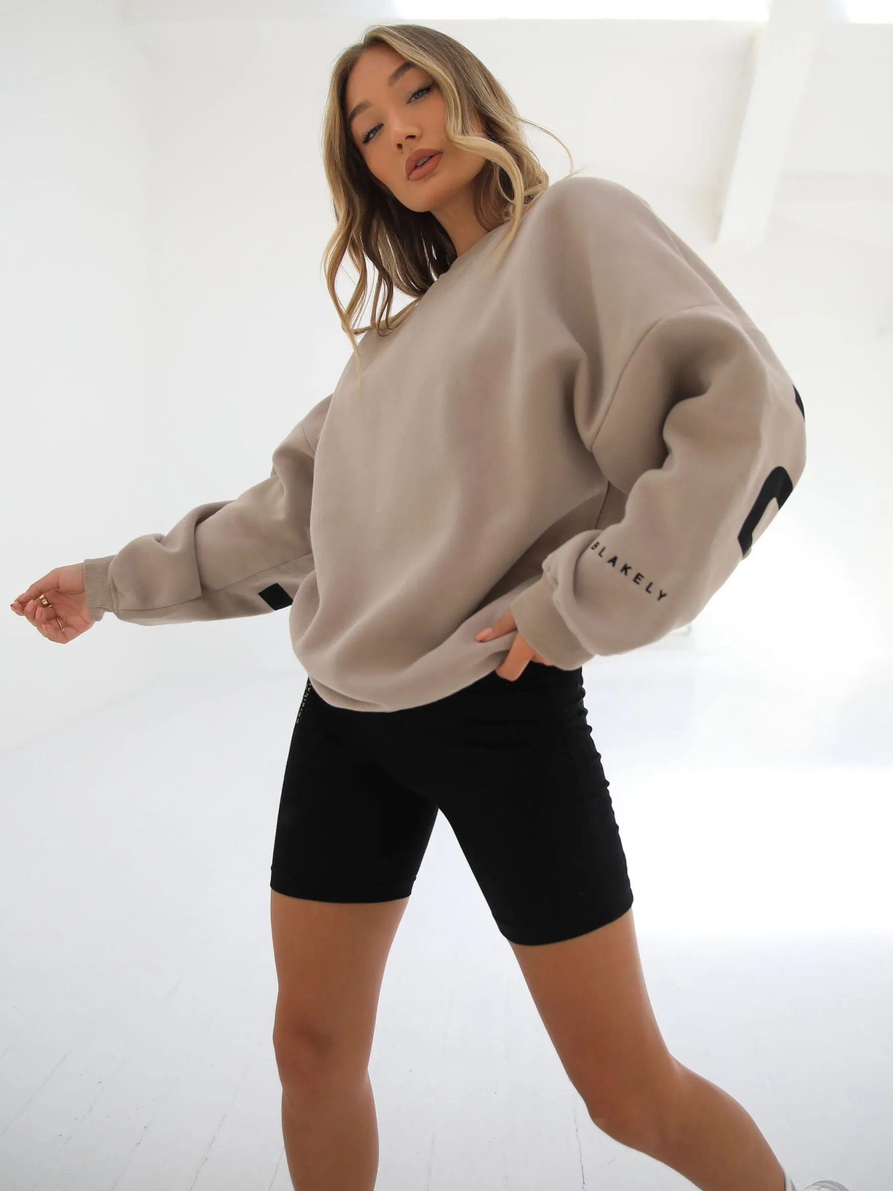 Isabel Oversized Jumper - Tan