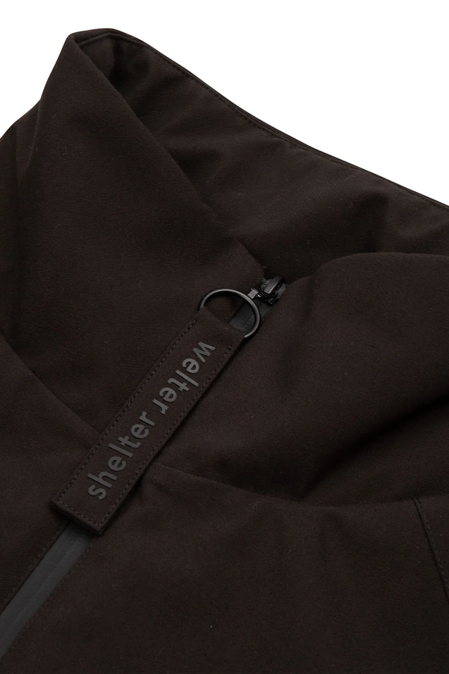 Certainly! Here is an optimized version of the product title with modifiers:

ROSS G Poly Coat - Mens Black AW21 Collection