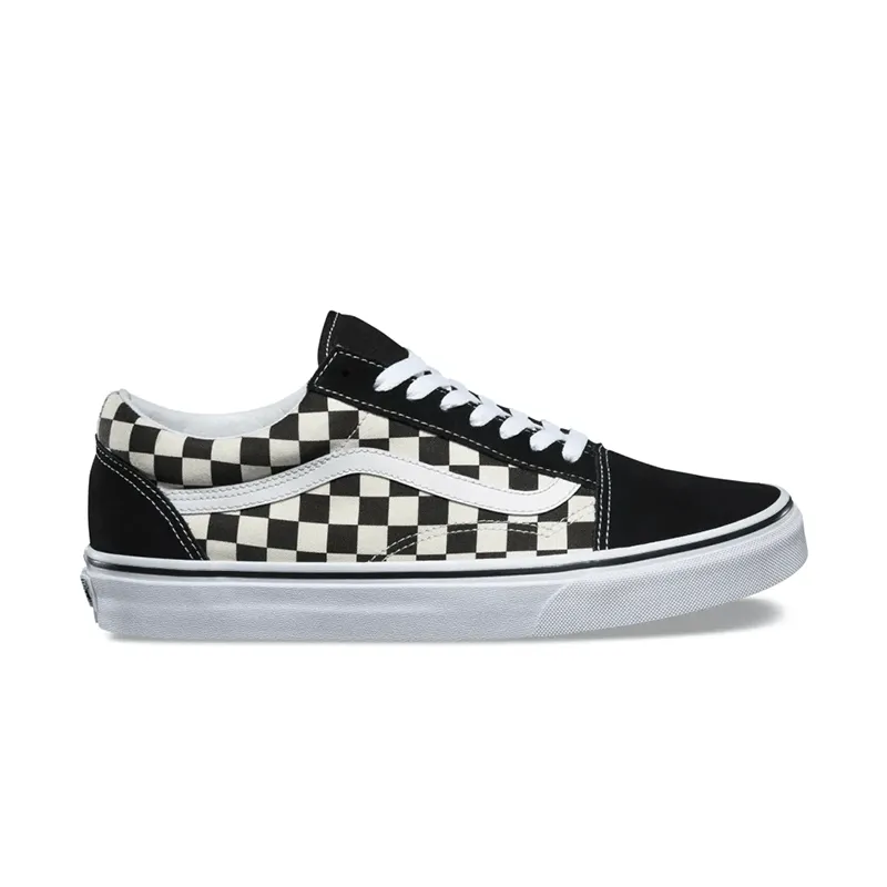 Sure, the optimized title for this e-commerce product in English with modifiers would be: Classic Vans Old Skool Unisex Sneakers - Timeless Style and Comfort